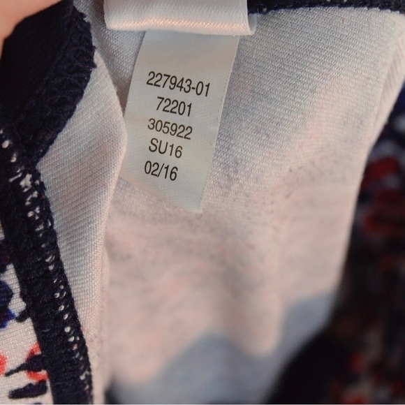 Athleta Indigo Shores Patterned Capri Chaturanga Leggings, Size XS Style 227943 - Picture 7 of 8